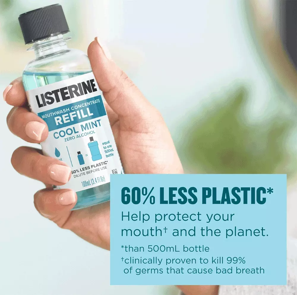 Los repuestos del concentrado Listerine usan un 60% menos de plástico. Ayuda a proteger tu boca y el planeta