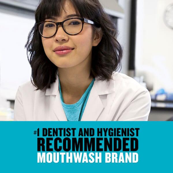 Listerine es la marca de enjuague bucal más recomendada por los dentistas e higienistas